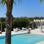 Posidonia Hotell 4*
