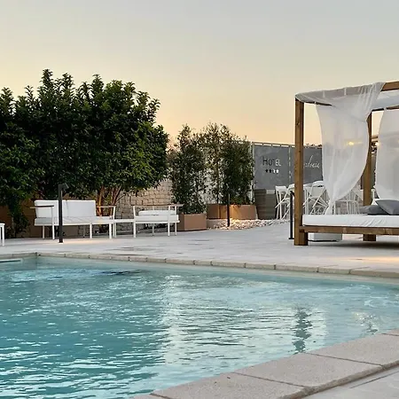 Hotel Posidonia 4*